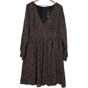 Torrid Fit & Flare Dress NWT Womens Size 18 Black Dark Floral V-Neck Long Sleeve